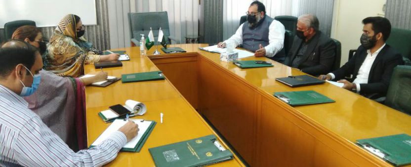 Mr. Khurram Aslam, SVP and Mr. Ansar Aziz Puri, VP, SCCI had a meeting with DG TDAP Punjab and TDAP Officials at Lahore on March 10, 2021, to discuss the matters of EDF, Exhibitions, Delegations, and Training for Exporters for Virtual Exhibitions.