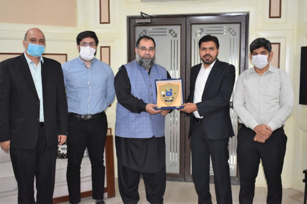 On August 10, 2021, Mr. Qaisar Iqbal Baryar, President and Mr. Khuram Aslam, Senior Vice President, Sialkot Chamber of Commerce & Industry had a meeting with a delegation of GIZ to discuss components of Cooperation Systems Development, Future cooperation and joint ventures regarding increasing employment and employability in the industry. The delegation was led by Mr. Muhammad Ubaid, Component Head, Sustainable Business Development comprising Mr. Kamran Kashif, Component Head, Cooperation Systems Development, Mr. Asghar Majeed and Mr. Raza Abbas Technical Advisors.