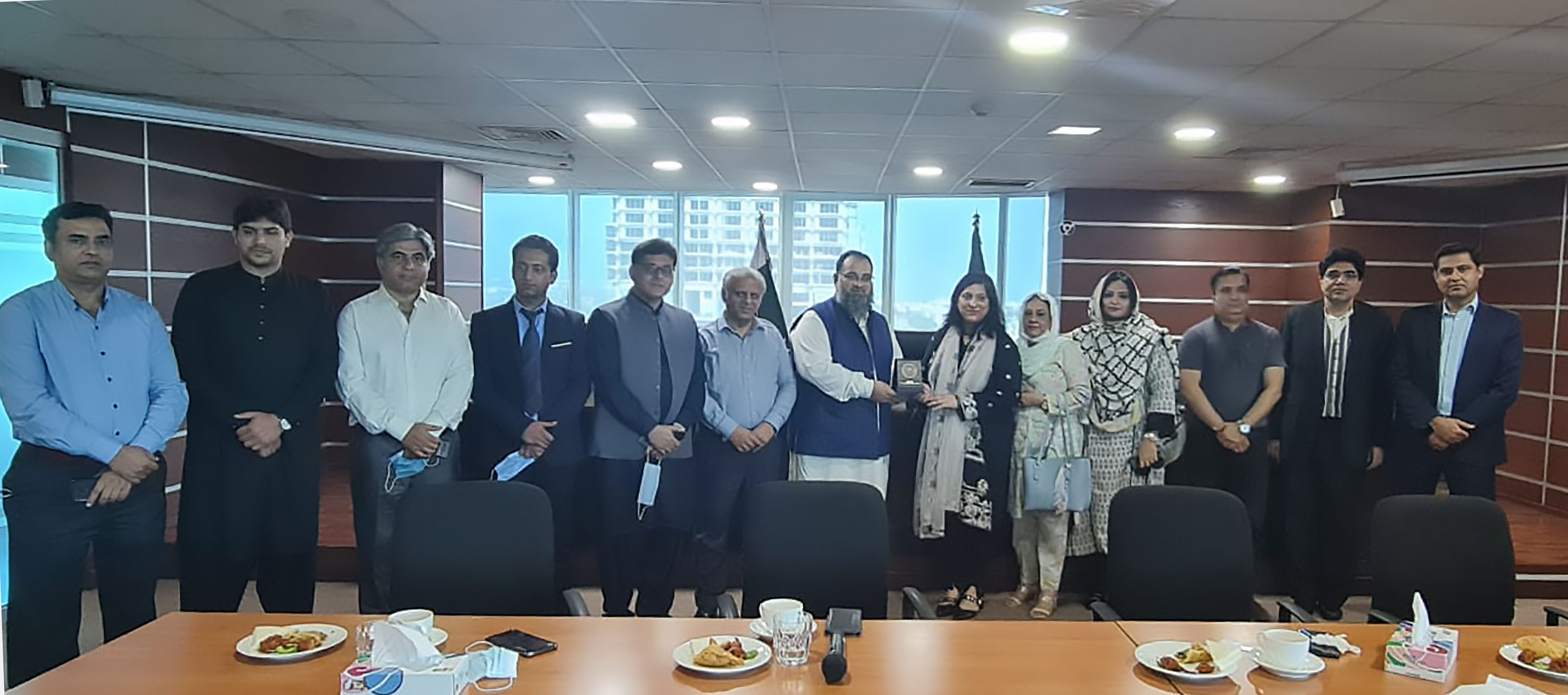 On September 16, 2021, Mr. Khuram Aslam, Senior Vice President and Mr. Ansar Aziz Puri, Vice President, Sialkot Chamber of Commerce & Industry led a delegation of SCCI to visit the Competition Commission of Pakistan in Islamabad.     The delegation had meeting with Ms. Shaista Bano, Member, Competition Commission of Pakistan and presented a souvenir to Ms. Shaista.    Mr. Muhammad Idrees, Mr. Aneel Sarfraz, Mr. Shahid Nadeem Mughal, Mr. Ali Amer Bhatti, Ms. Syeda Shabina Gillani, Mrs. Shabnam Asif, Mr. Mian Asif Ali, Mr. Sheikh Faisal Naveed, , Mr. Muhammad Sarwar, Executive Committee Members of Sialkot Chamber were also part of the said Delegation.