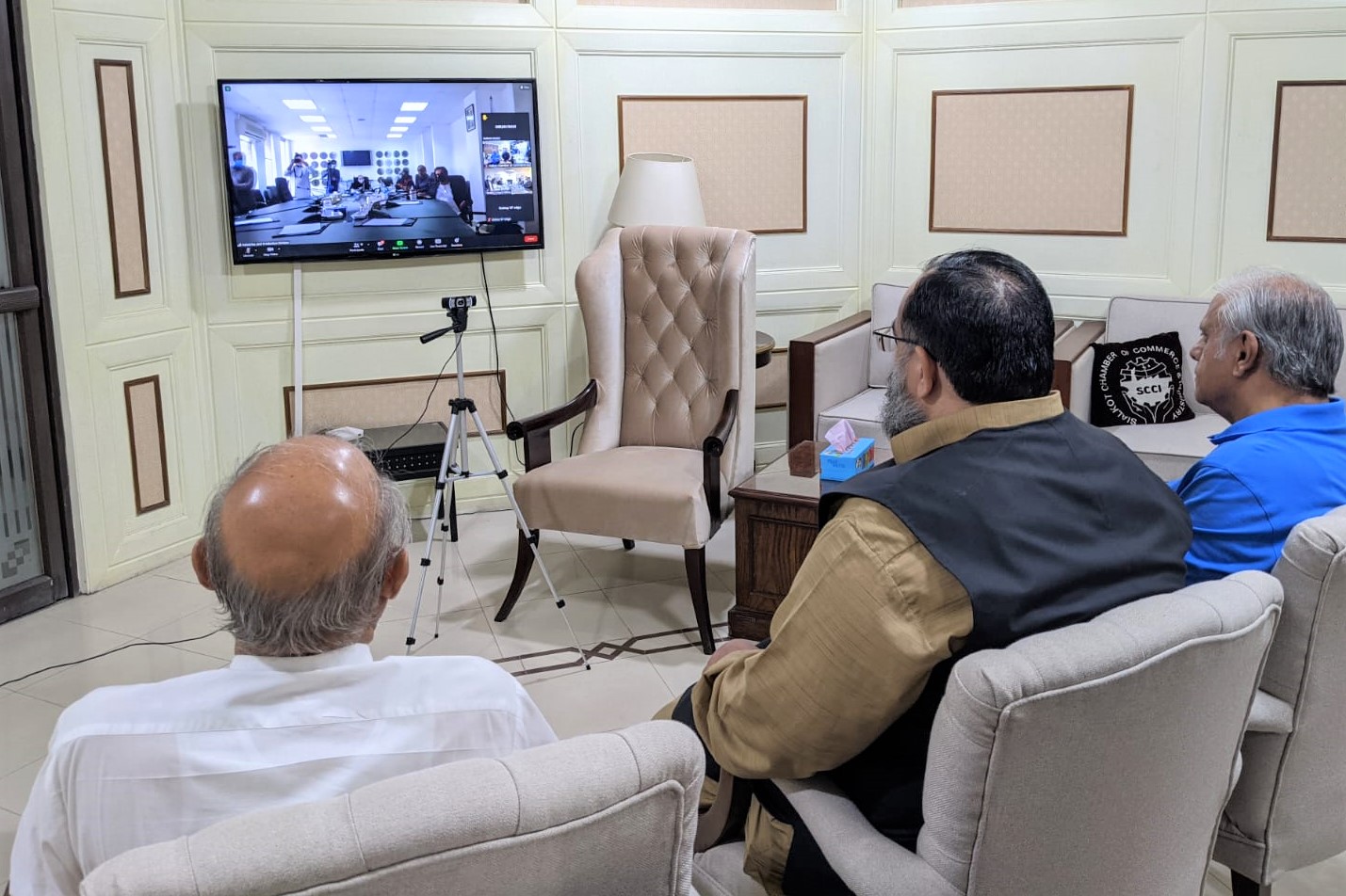 On September 18, 2021, A Virtual meeting was held between Sialkot Chamber of Commerce & Industry and SME Sector stakeholders to discuss SME Policy.  Mr. Khuram Aslam, Senior Vice President, Mr. Ansar Aziz Puri, Vice President, SCCI and Mr. Shafiq ur Rehman, Chairman,  SCCI Departmental Committee on Banking & Finance discussed incentives/facilitation (taxation, regulatory, financing and facilitation) as part of the SME Policy being finalized by the Government.