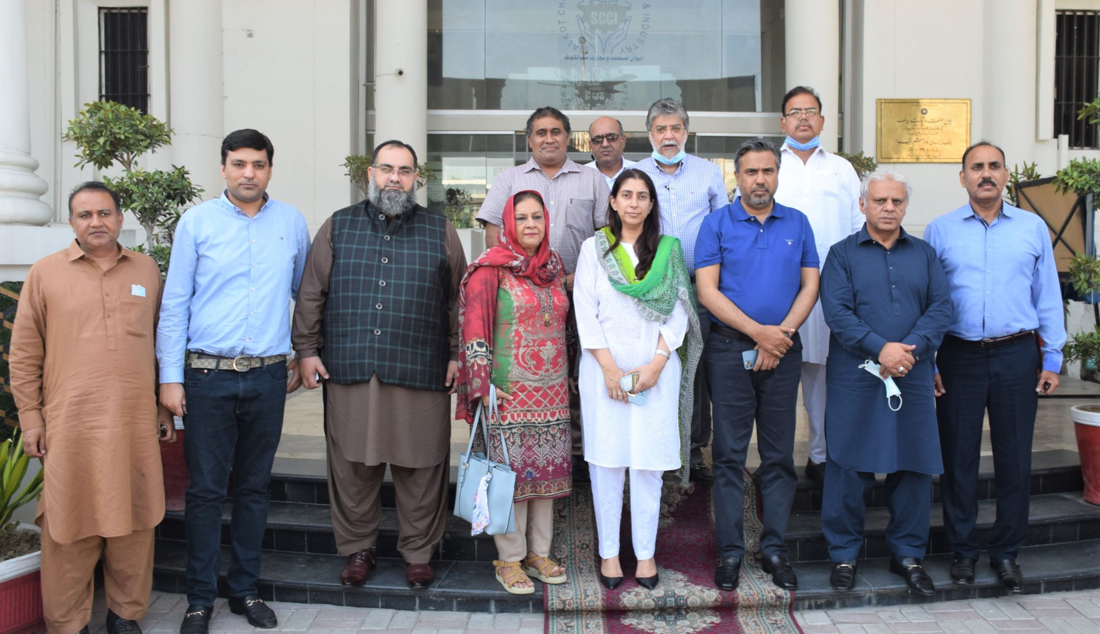 On September 15, 2021, Ms. Ambreen Ahmed Tarar, Collector, Collectorate of Customs Sialkot visited Sialkot Chamber of Commerce & Industry.  Mr. Qaisar Iqbal Baryar, President, Mr. Khuram Aslam, Senior Vice President, Mr. Ansar Aziz Puri, Vice President SCCI, Former Office bearers SCCI and  Members of Executive Committee SCCI welcomed Ms. Ambreen Tarar. Mr. Qaisar Iqbal Baryar, President Sialkot Chamber explained the role of the Sialkot Business Community in strengthening the Exports of the Country. The President mentioned some matters related to Temporary Export Facilitation Scheme, Implementation of single audit procedures and Integration of Sialkot Custom Collectorate with other Customs Collectorates. Ms. Ambreen Ahmed Tarar, Collector, Collectorate of Customs Sialkot thanked President Sialkot Chamber and all the participants of the meeting and assured every possible effort from Sialkot Customs Collectorate  to resolve the issues creating hurdles in uplift the exports of the country.