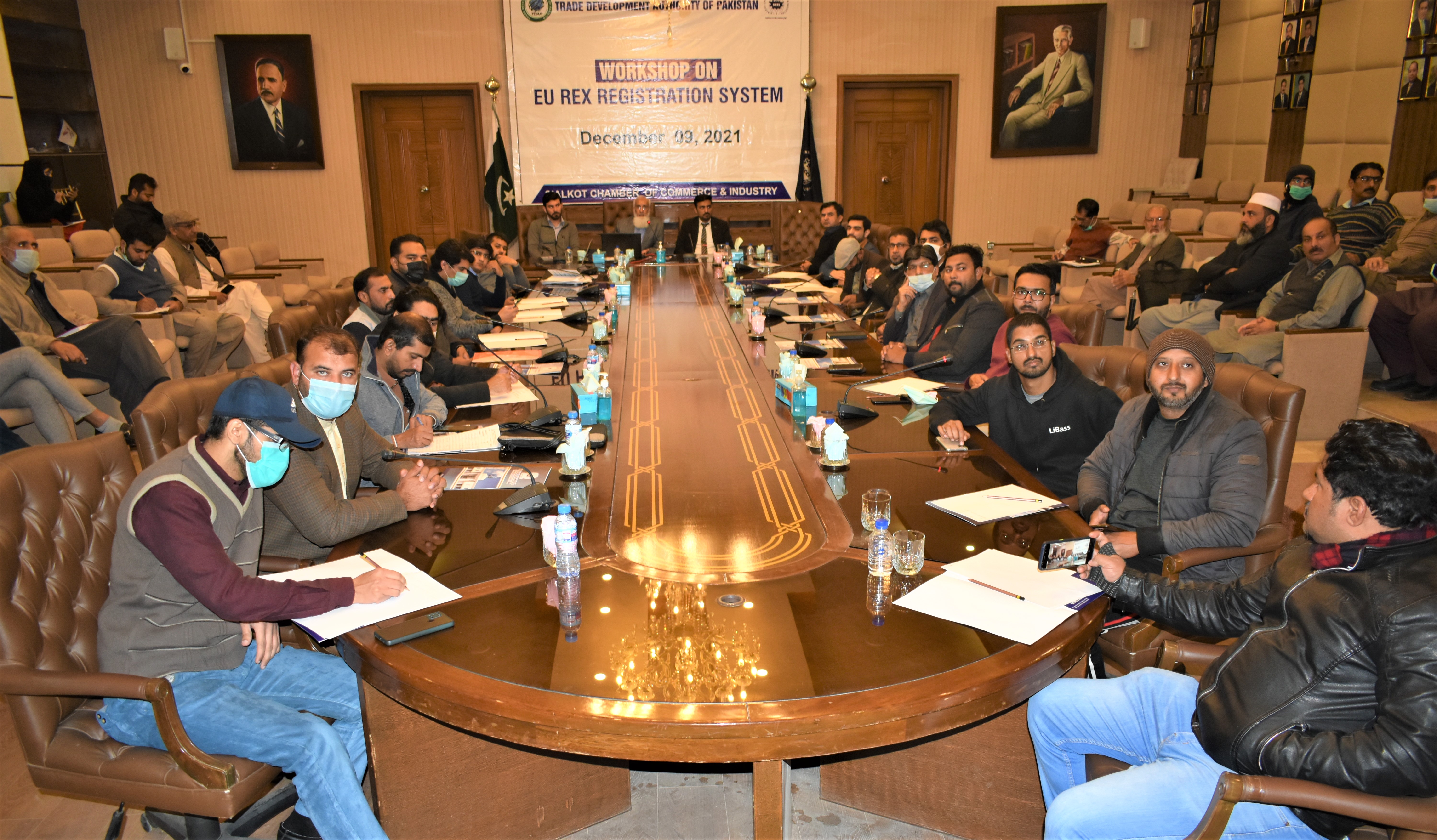 On December 9, 2021, the Sialkot Chamber of Commerce & Industry held a workshop on “REX Registration System” in collaboration with Trade Development Authority of Pakistan (TDAP). The Seminar focused on Introduction & Registration to REX by TDAP and forming of Statement on Origin according to criterion defined by TDAP.   Mr. Kamal Shehryar, Consultant TDAP briefed the Exporters of Sialkot on EU GSP rules under REX System for achieving maximum benefit of EU from GSP Plus status granted to Pakistan by European Commission.