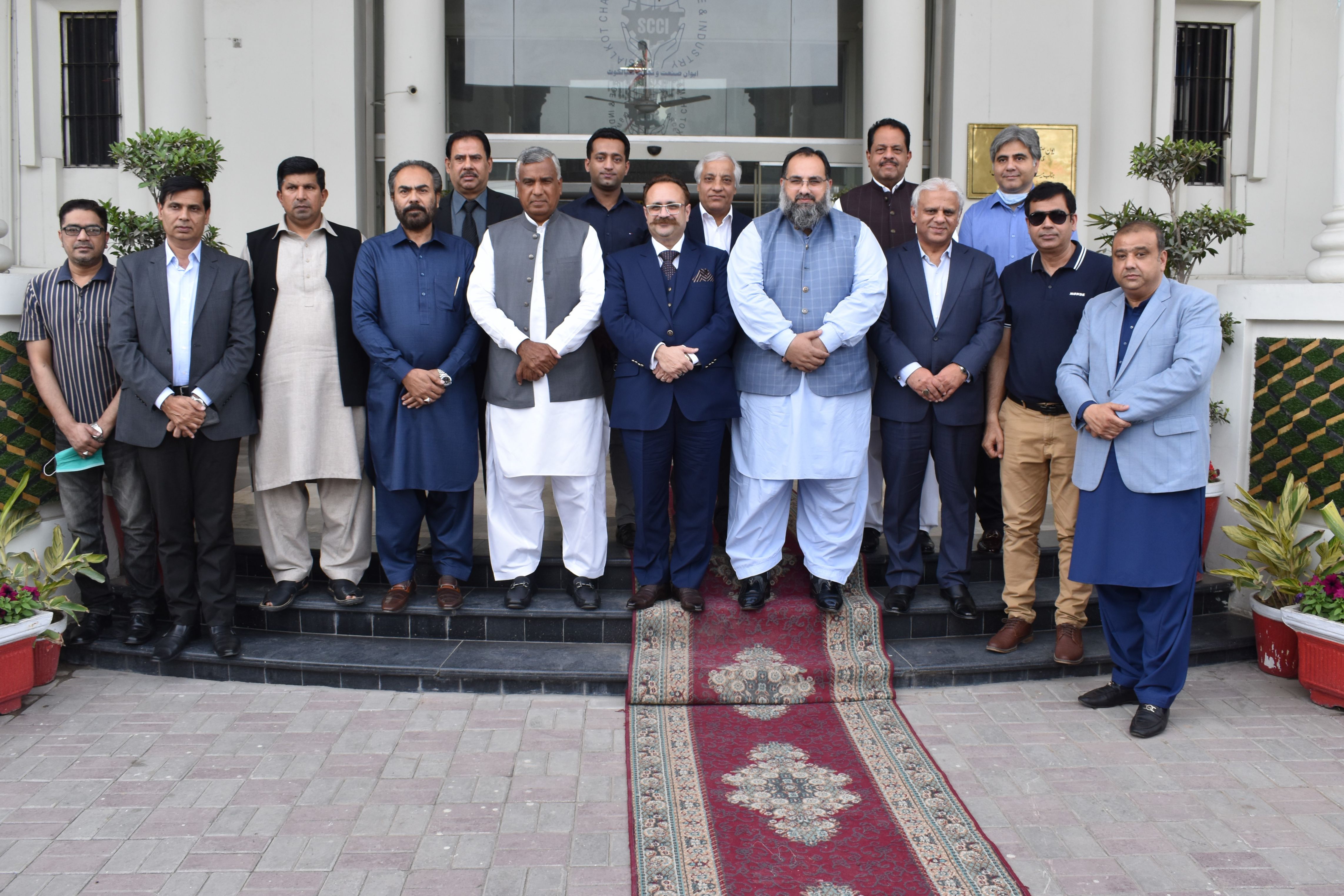 On March 17,2021, Sardar Tanveer Ilyas Khan, Special Assistant to the Chief Minister on Investment and Trade/Chairman, Punjab Board of Investment and Trade visited SCCI, wherein, Mr. Qaisar Iqbal Baryar, President, SCCI discussed the issues faced by the Industry of Sialkot and also proposed solutions for promotion of exports of the region. Sardar Tanveer Ilyas Khan assured him all possible support in early resolution of the issues. Mr. Khan also appreciated the role of SCCI for striving to enable a business-friendly environment for SME based Industry and accomplishing multiple self-sustained projects. On March 17,2021, Sardar Tanveer Ilyas Khan, Special Assistant to the Chief Minister on Investment and Trade/Chairman, Punjab Board of Investment and Trade visited SCCI, wherein, Mr. Qaisar Iqbal Baryar, President, SCCI discussed the issues faced by the Industry of Sialkot and also proposed solutions for promotion of exports of the region. Sardar Tanveer Ilyas Khan assured him all possible support in early resolution of the issues. Mr. Khan also appreciated the role of SCCI for striving to enable a business-friendly environment for SME based Industry and accomplishing multiple self-sustained projects.