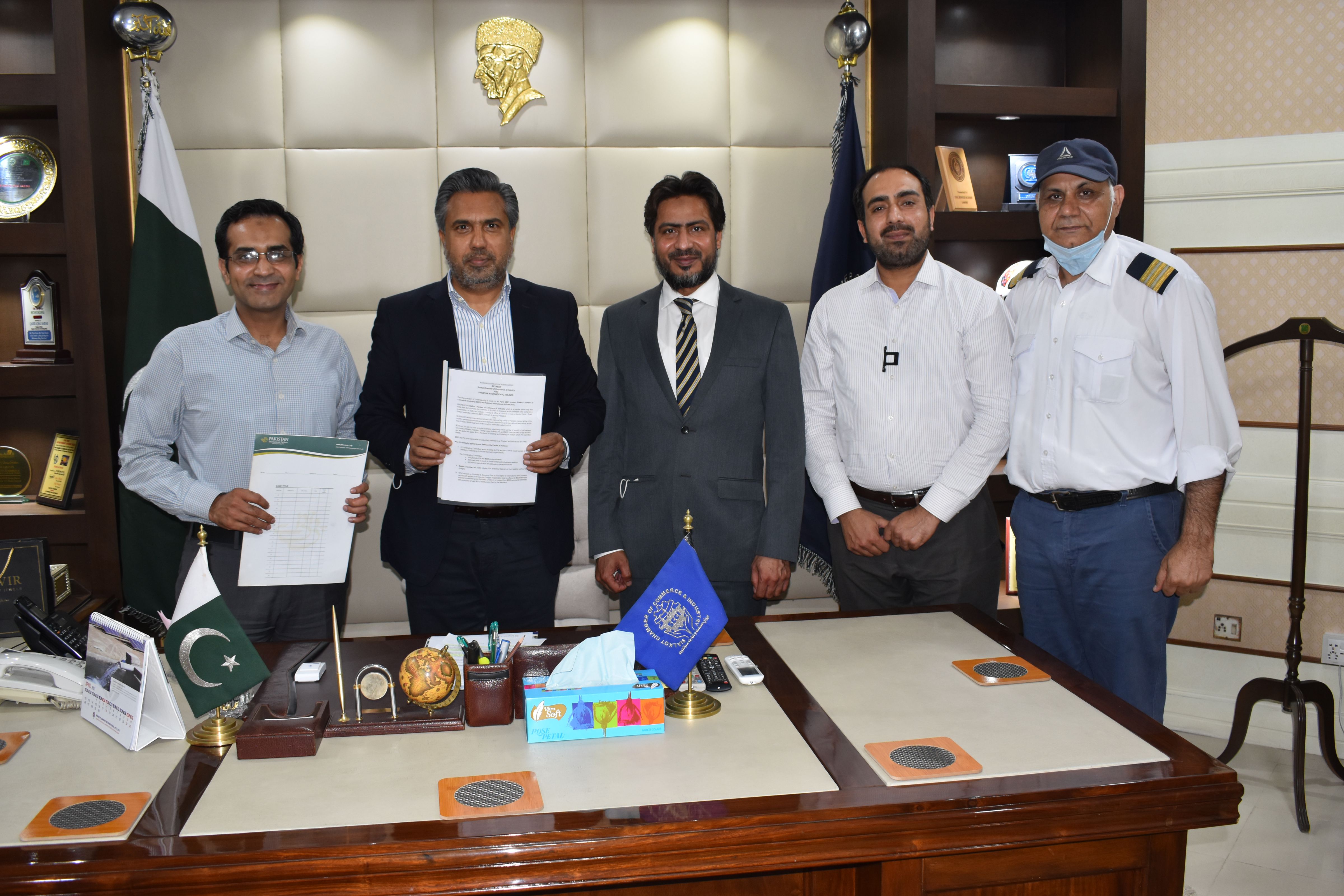 On April 8, 2021, An MOU signing Ceremony was held between SCCI and Pakistan International Airlines (PIA). Wherein, PIA joins hands with SCCI to offer exclusive services to corporate travelers, by introducing its corporate loyalty program; “Award+ Executive”. Mr. Qaisar Iqbal Baryar, President, SCCI welcomed honorable guest Mr. Aasim Imtiaz, District Manager, PIA. During the session, President SCCI endorsed PIA initiative to facilitate business community of Sialkot. On April 8, 2021, An MOU signing Ceremony was held between SCCI and Pakistan International Airlines (PIA). Wherein, PIA joins hands with SCCI to offer exclusive services to corporate travelers, by introducing its corporate loyalty program; “Award+ Executive”. Mr. Qaisar Iqbal Baryar, President, SCCI welcomed honorable guest Mr. Aasim Imtiaz, District Manager, PIA. During the session, President SCCI endorsed PIA initiative to facilitate business community of Sialkot.