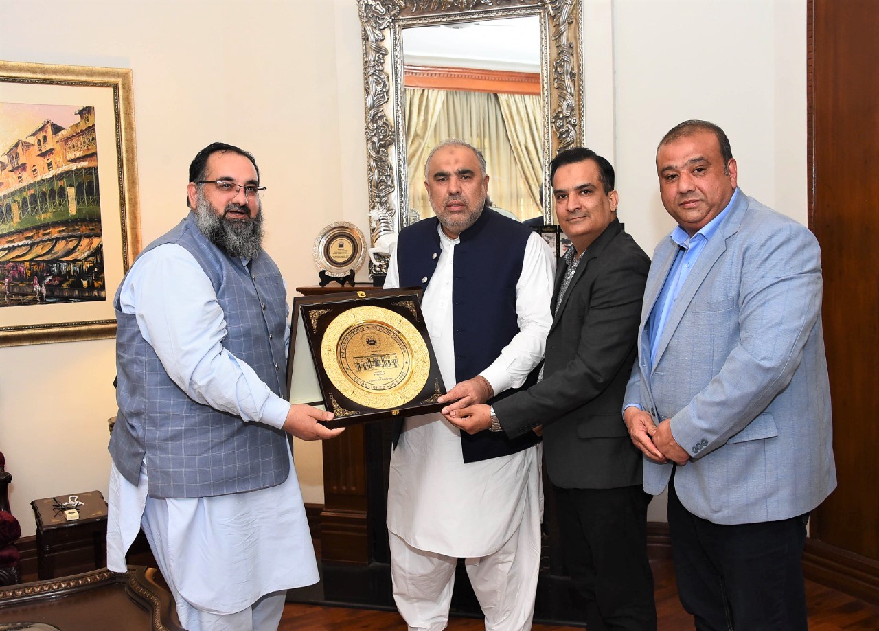 On August 27, 2021, A delegation of Sialkot Chamber of Commerce & Industry led by Mr. Khuram Aslam, Senior Vice President, SCCI met Speaker of the National Assembly of Pakistan Honorable Mr. Asad Qaiser to discuss issues related to the Industry of Sialkot. During the Visit, Mr. Muhammad Bilal and Mr. Sheikh Faisal Naveed, Executive Committee Members of SCCI accompanied Senior Vice President. On August 27, 2021, A delegation of Sialkot Chamber of Commerce & Industry led by Mr. Khuram Aslam, Senior Vice President, SCCI met Speaker of the National Assembly of Pakistan Honorable Mr. Asad Qaiser to discuss issues related to the Industry of Sialkot. During the Visit, Mr. Muhammad Bilal and Mr. Sheikh Faisal Naveed, Executive Committee Members of SCCI accompanied Senior Vice President.