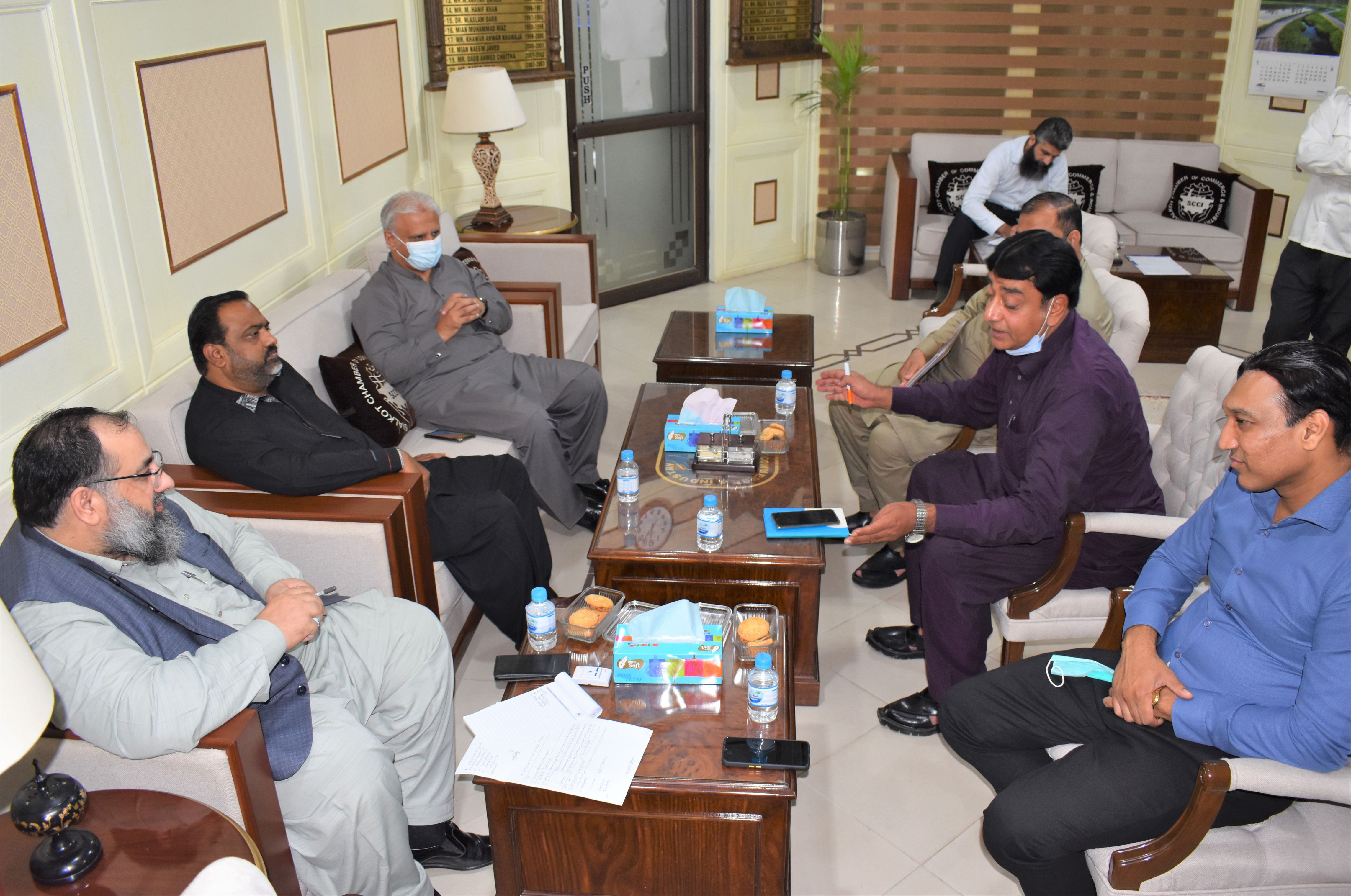 On August 03, 2021, Mr. Khuram Aslam, Senior Vice President and Mr. Ansar Aziz Puri, Vice President, Sialkot Chamber of Commerce & Industry had a meeting with Mr. Rana Saqlain Mehmood, Municipal Officer (Finance) and Mr. Aijaz Malik, Municipal Officer (Regulations) to discuss issues relating to Municipal Corporation Sialkot.