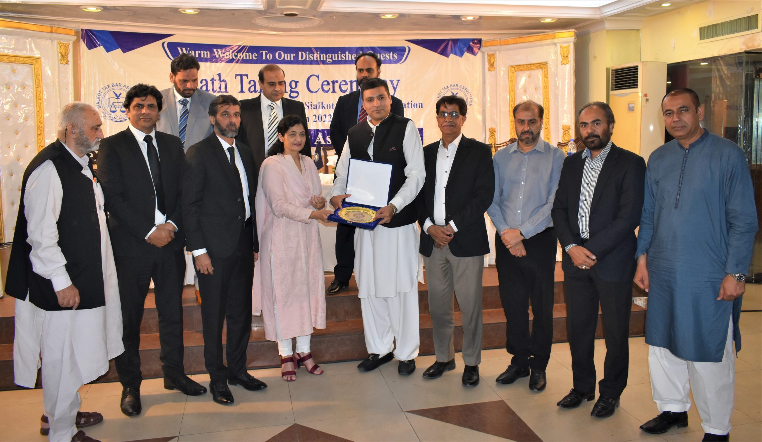 Sheikh Zohaib Rafique Sethi, Senior Vice President, Sialkot Chamber of Commerce & Industry as Guest of Honor attended the Oath Taking Ceremony hosted by Sialkot Tax Bar Association at Taj Hotel on May 10, 2022.